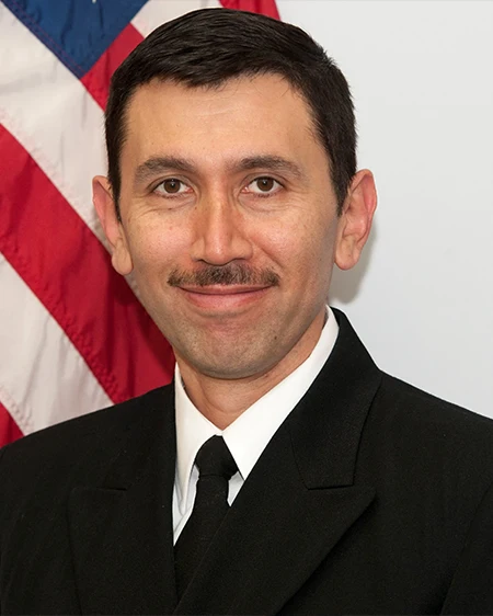 Alexander-Bustamante-MD